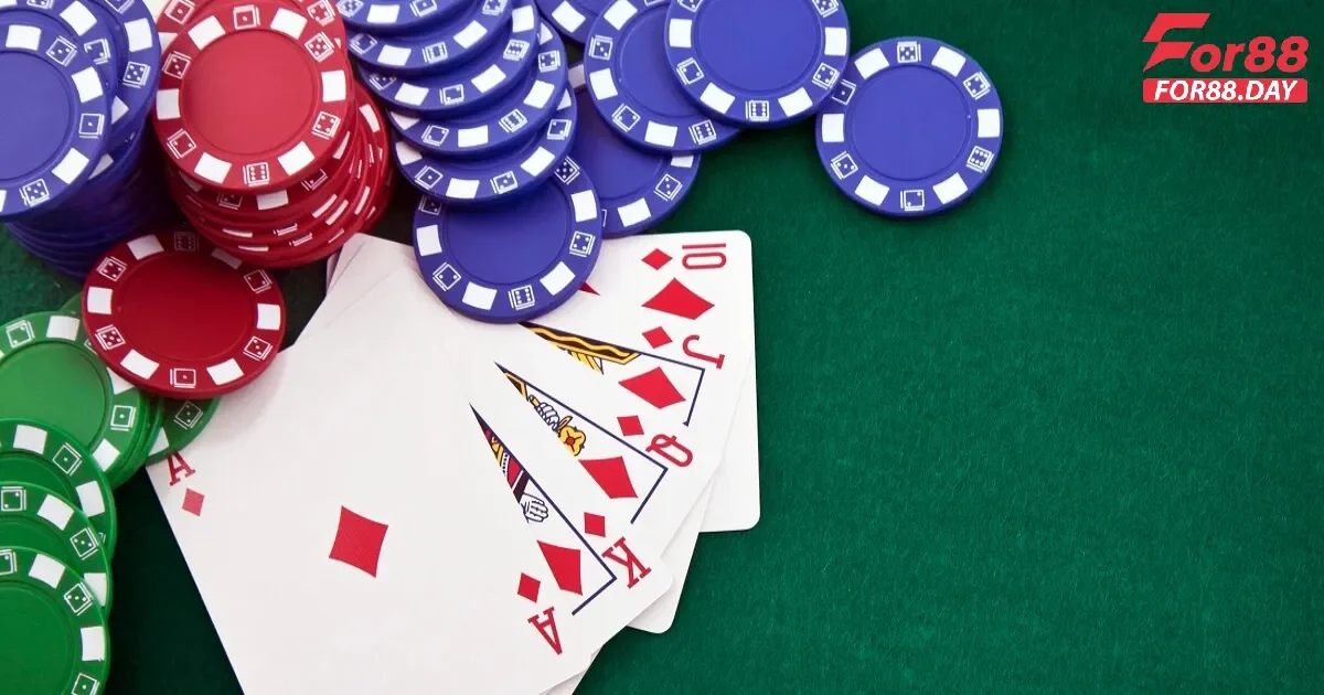 Cách nhận biết và chơi bài Cù lũ tại For88 để giành chiến thắng